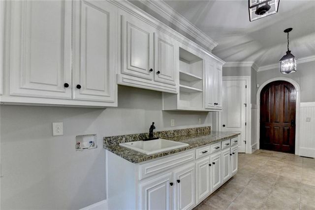5669 Legends Club Circle, Braselton, GA 30517