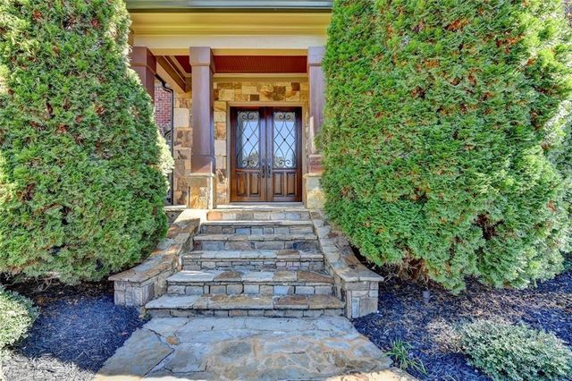 5669 Legends Club Circle, Braselton, GA 30517