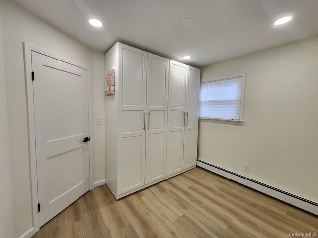 46 W Clearwater Road, Lindenhurst, NY 11757