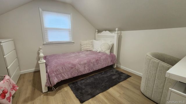 46 W Clearwater Road, Lindenhurst, NY 11757