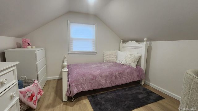 46 W Clearwater Road, Lindenhurst, NY 11757