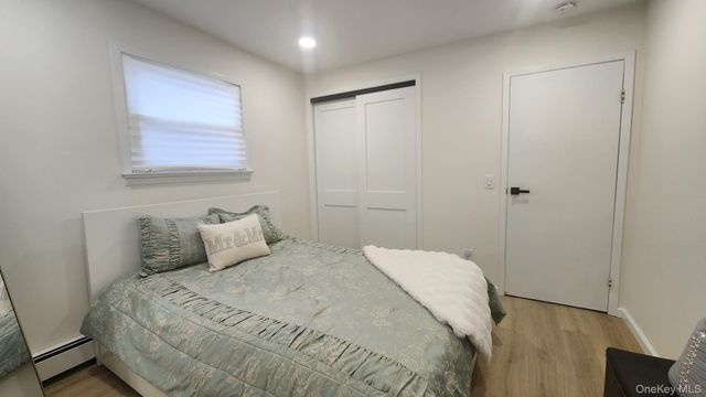 46 W Clearwater Road, Lindenhurst, NY 11757