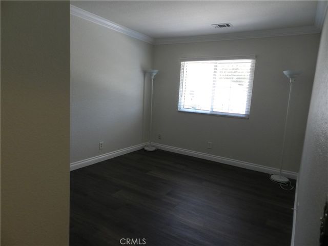 24393 Hillsdale 18, Laguna Hills, CA 92653