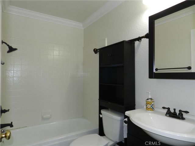 24393 Hillsdale 18, Laguna Hills, CA 92653