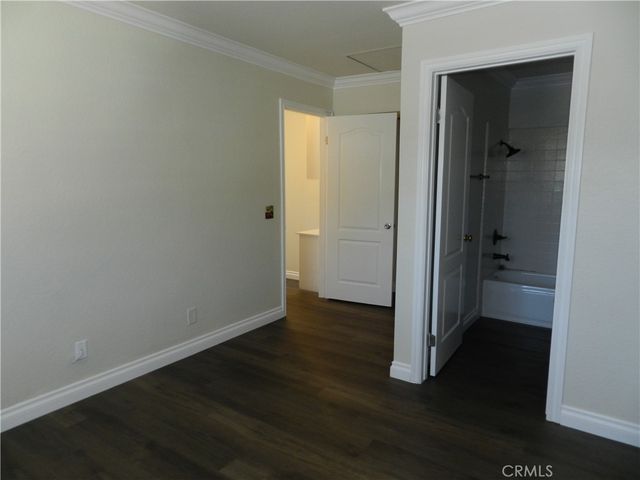 24393 Hillsdale 18, Laguna Hills, CA 92653