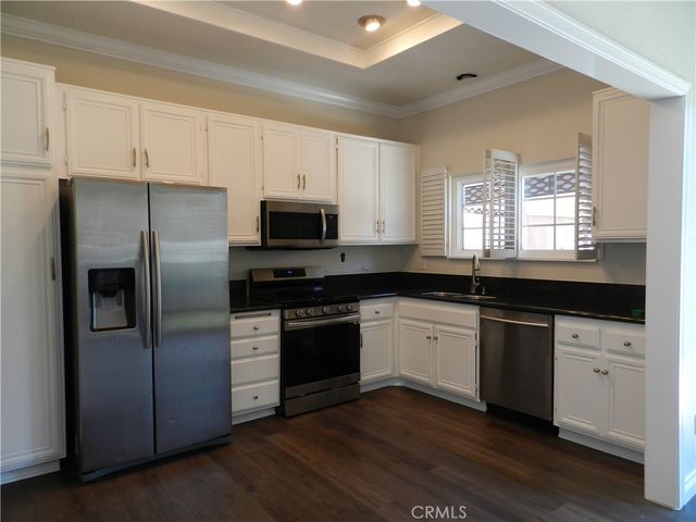 24393 Hillsdale 18, Laguna Hills, CA 92653