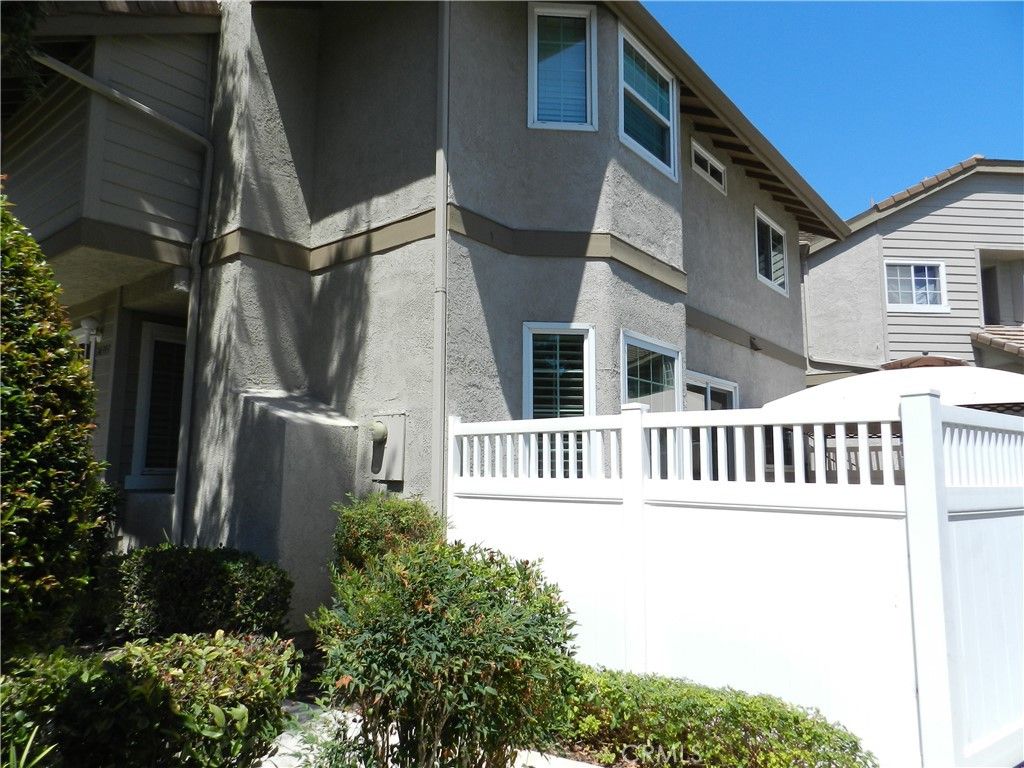 24393 Hillsdale 18, Laguna Hills, CA 92653 — photo 2