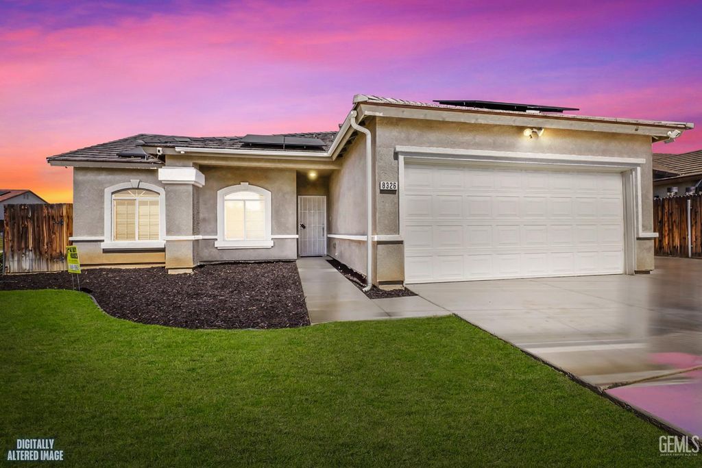 8326 Tucana Avenue, Bakersfield, CA 93306