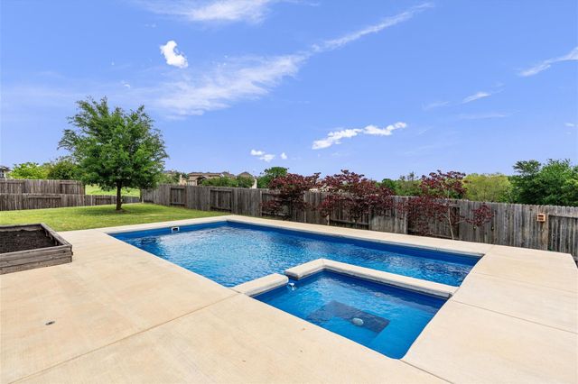 622 Cheyenne LN, Cedar Park, TX 78613