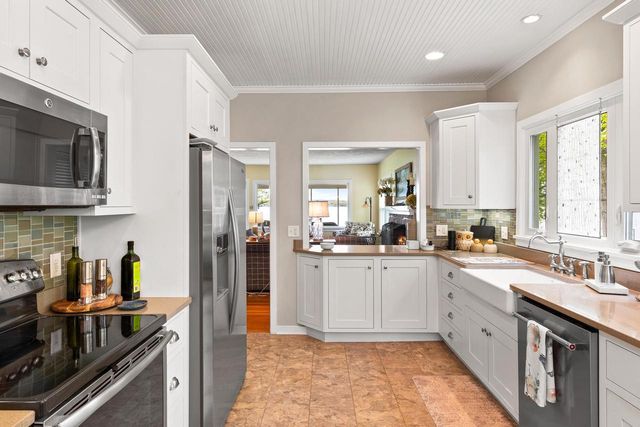 607C Illinois Avenue, Green Lake, WI 54941