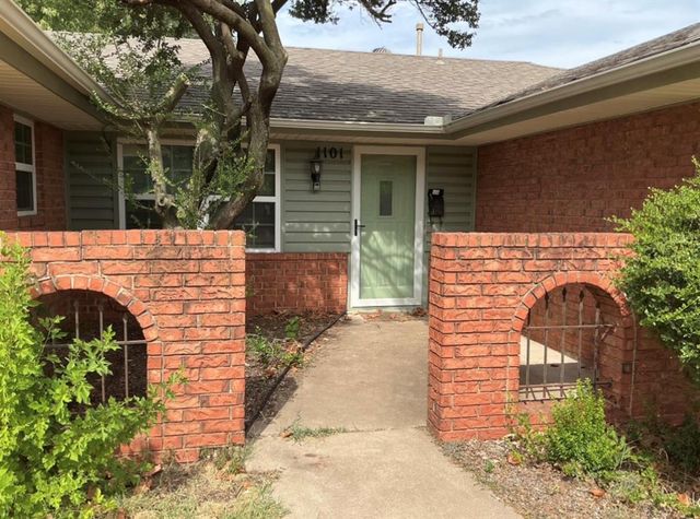 1101 Washington Street, Edmond, OK 73034