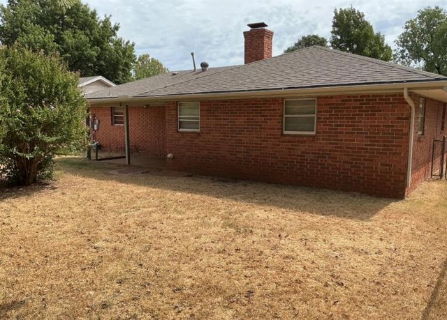 1101 Washington Street, Edmond, OK 73034