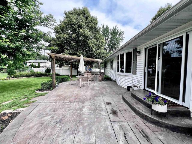 2830 S 4th Street, Wisconsin Rapids, WI 54494
