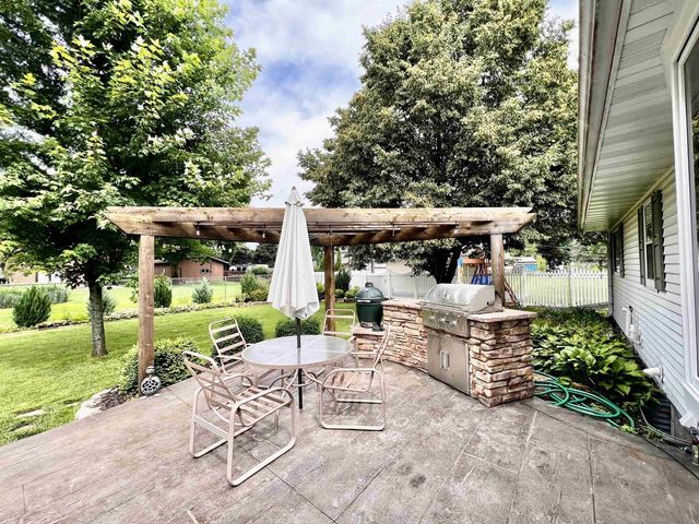 2830 S 4th Street, Wisconsin Rapids, WI 54494