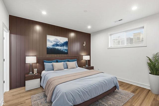 4739 S Indiana Avenue, Chicago, IL 60615