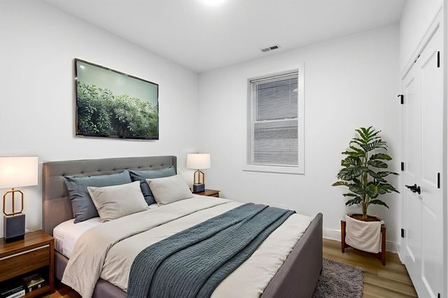 4739 S Indiana Avenue, Chicago, IL 60615