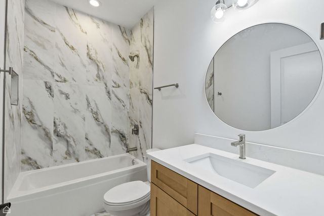 4739 S Indiana Avenue, Chicago, IL 60615