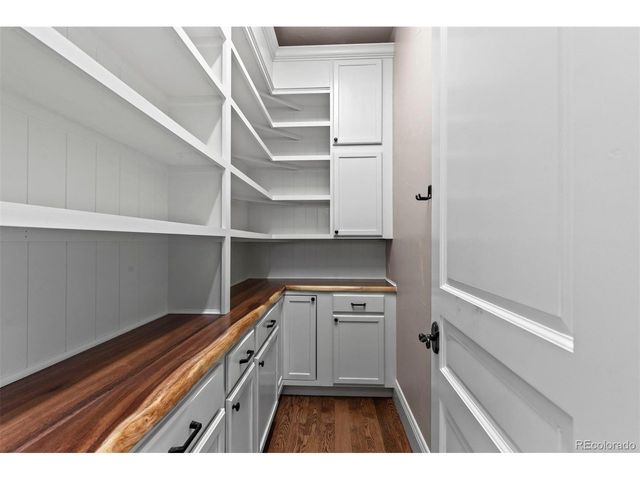 8151 E 6th Ave, Denver, CO 80230