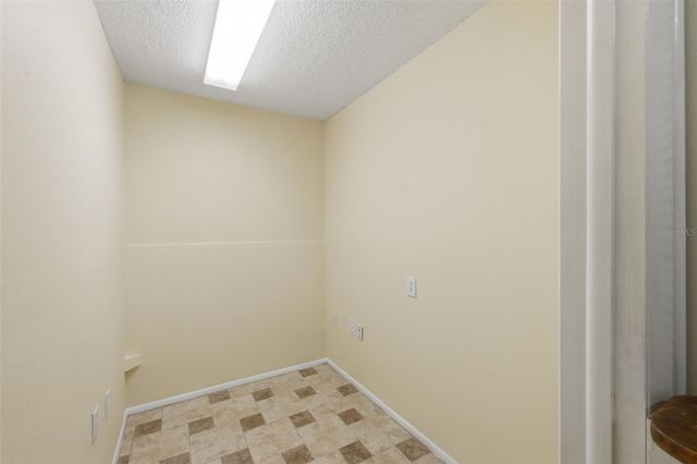 6525 PINE WALK DRIVE, New Port Richey, FL 34655