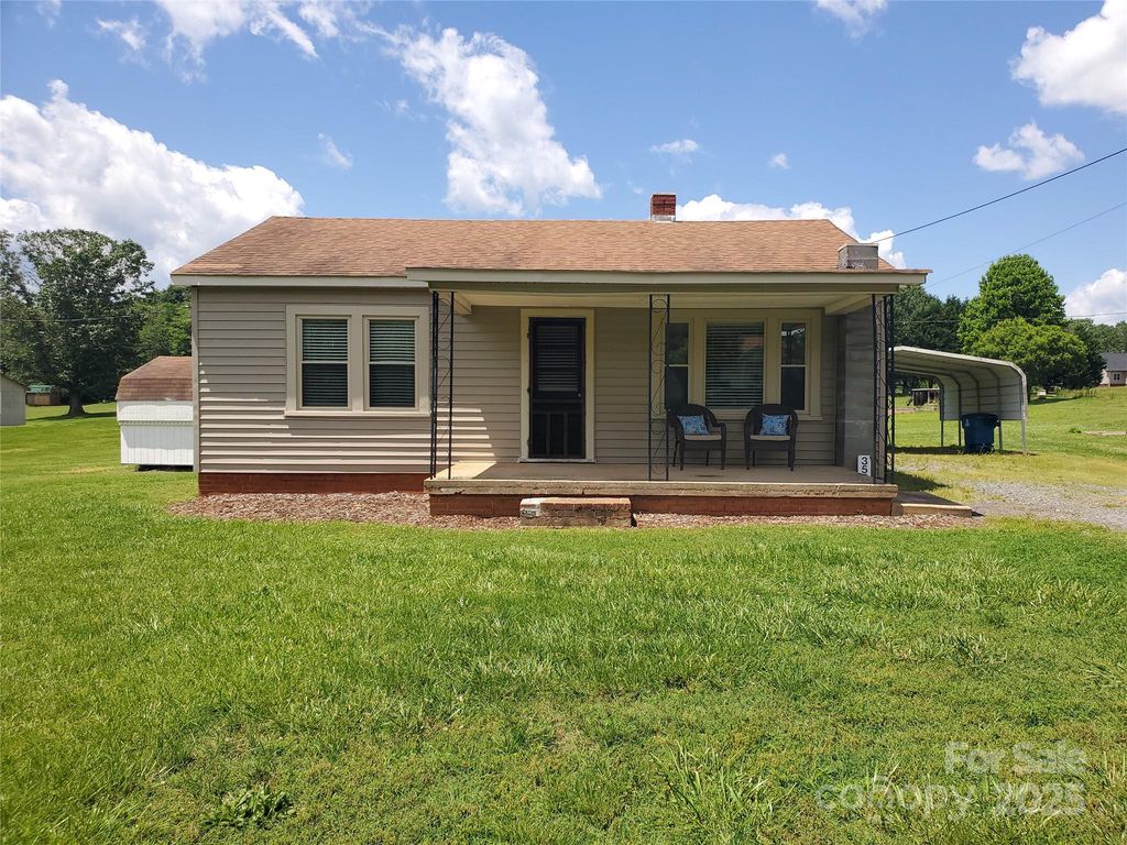 3558 Sunset Grill Street, Connelly Springs, NC 28612