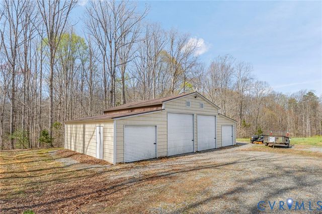 1185 Belle Meade Rd, Bumpass, VA 23024