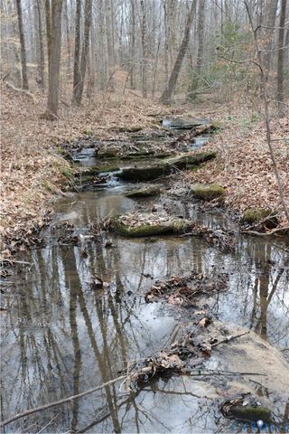 1185 Belle Meade Rd, Bumpass, VA 23024