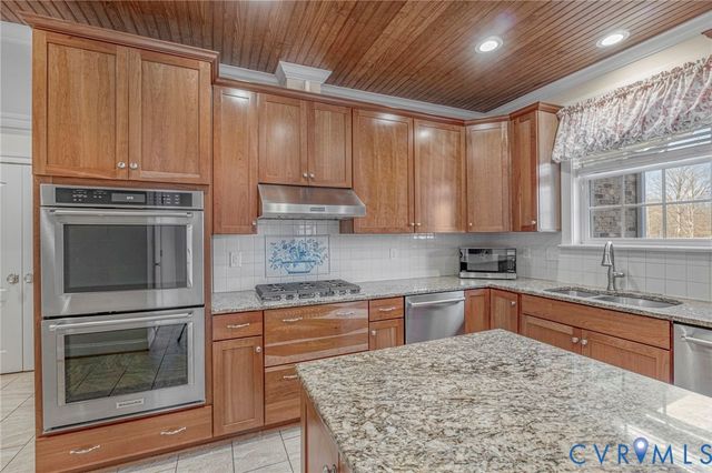 1185 Belle Meade Rd, Bumpass, VA 23024