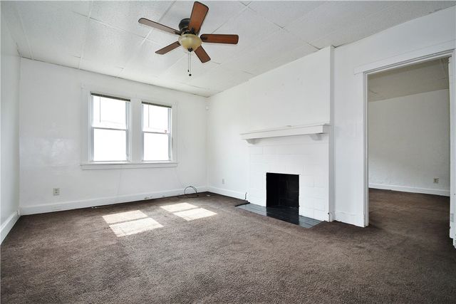 132 John St, Mt Oliver, PA 15210