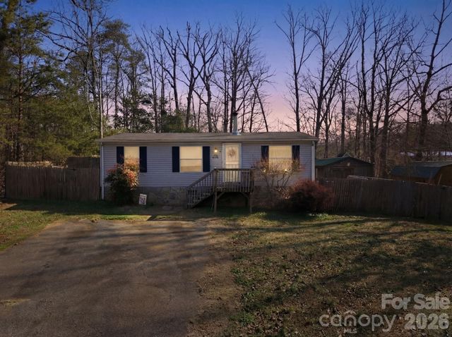 4312 Getaway Lane, Maiden, NC 28650