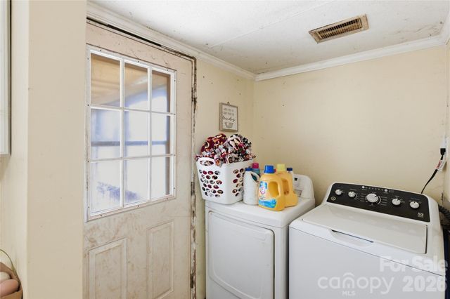 4312 Getaway Lane, Maiden, NC 28650