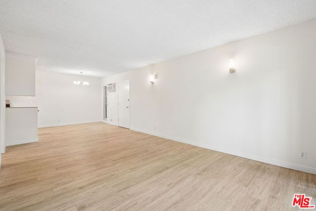 7540 Hampton 202, West Hollywood, CA 90046
