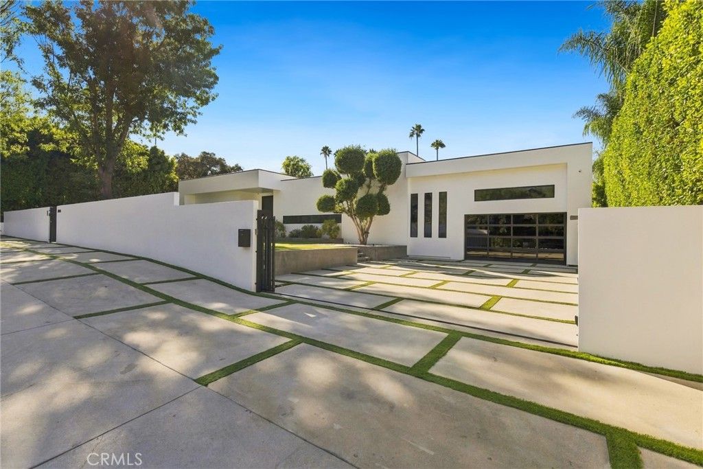 20141 Wells Drive, Woodland Hills, CA 91364 — photo 4