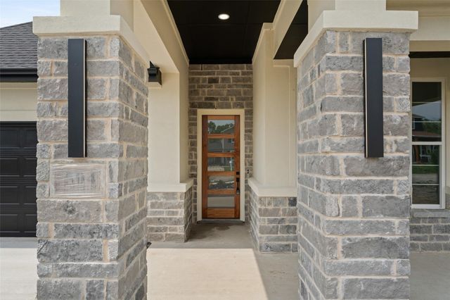 504 Stallings Street, Terrell, TX 75160