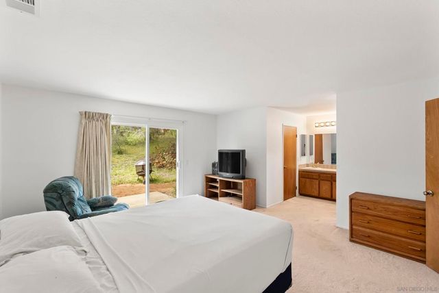 23556 Barona Mesa Rd, Ramona, CA 92065
