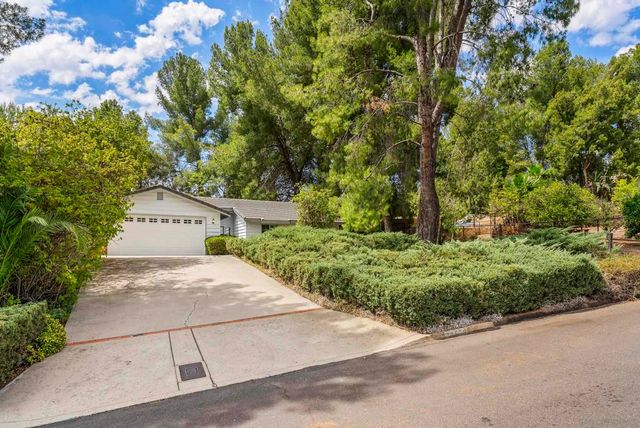 23556 Barona Mesa Rd, Ramona, CA 92065