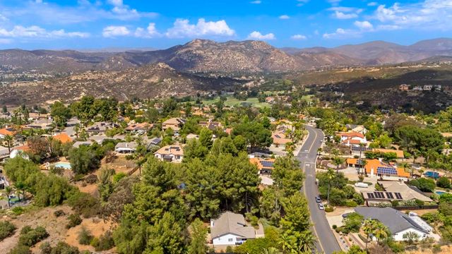23556 Barona Mesa Rd, Ramona, CA 92065