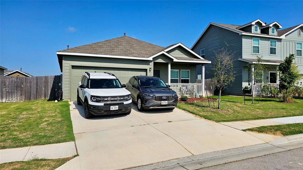 13400 Banquete ST, Elgin, TX 78621