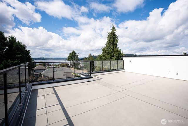 917 N 30th Street, Renton, WA 98056