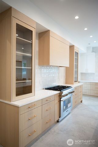 917 N 30th Street, Renton, WA 98056