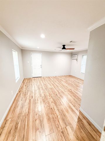12511 Crosby Lynchburg Road, Crosby, TX 77532