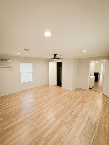 12511 Crosby Lynchburg Road, Crosby, TX 77532