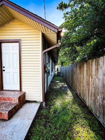 12511 Crosby Lynchburg Road, Crosby, TX 77532