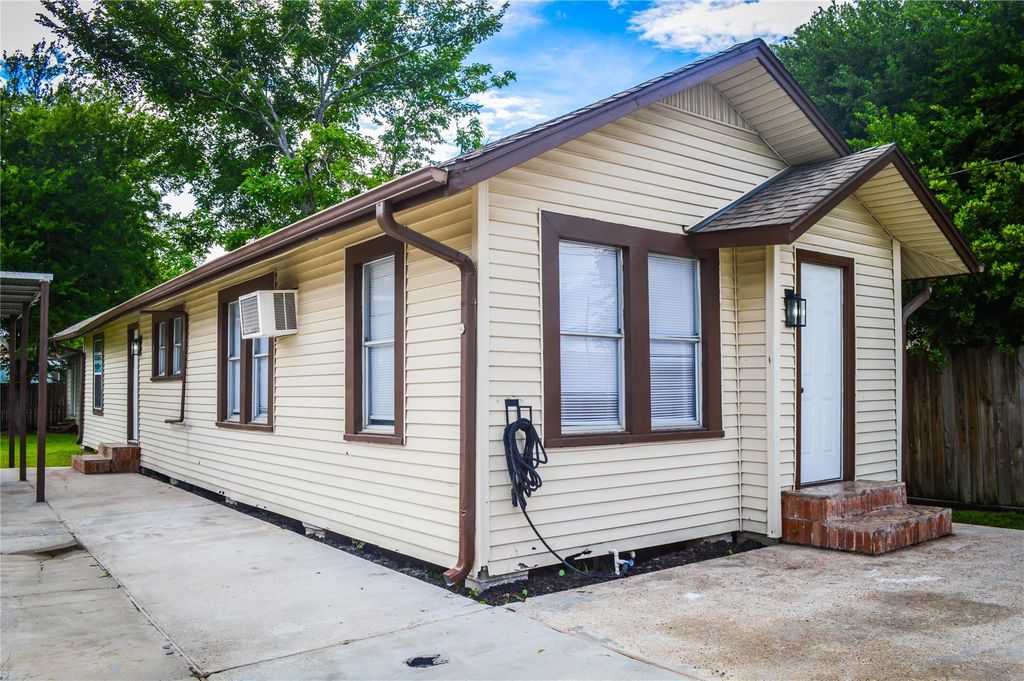 12511 Crosby Lynchburg Road, Crosby, TX 77532