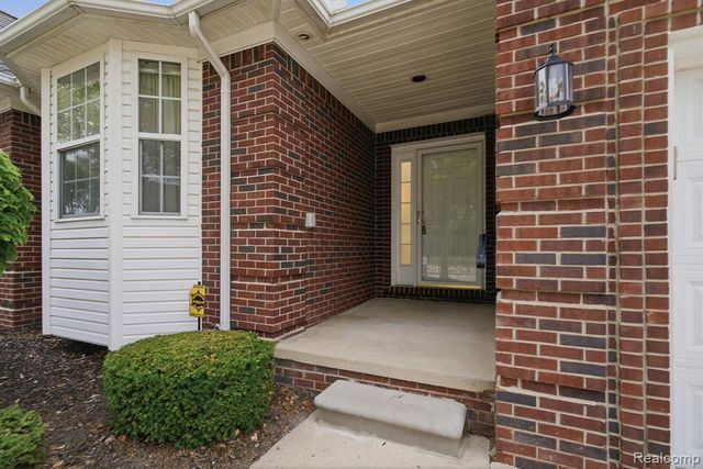 3265 Galaxy Boulevard, Sterling Heights, MI 48314