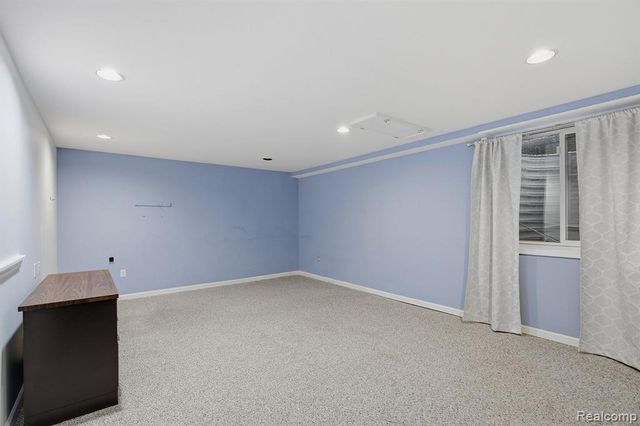 3265 Galaxy Boulevard, Sterling Heights, MI 48314
