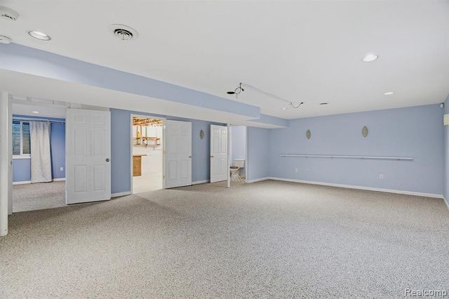 3265 Galaxy Boulevard, Sterling Heights, MI 48314