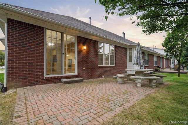 3265 Galaxy Boulevard, Sterling Heights, MI 48314