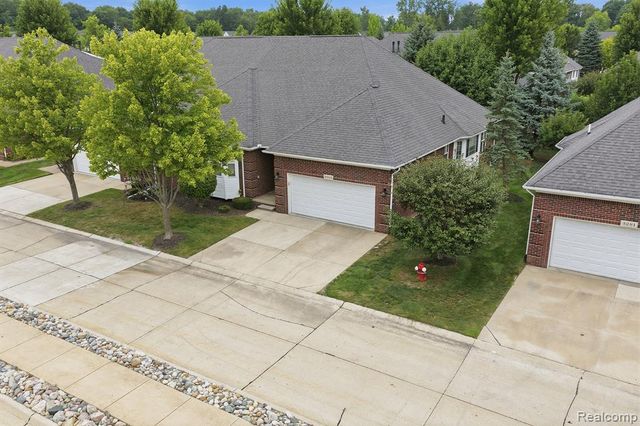 3265 Galaxy Boulevard, Sterling Heights, MI 48314