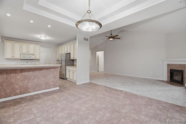 3265 Galaxy Boulevard, Sterling Heights, MI 48314