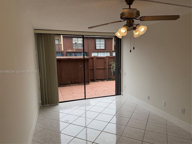 7009 SW 115th Pl D30, Miami, FL 33173